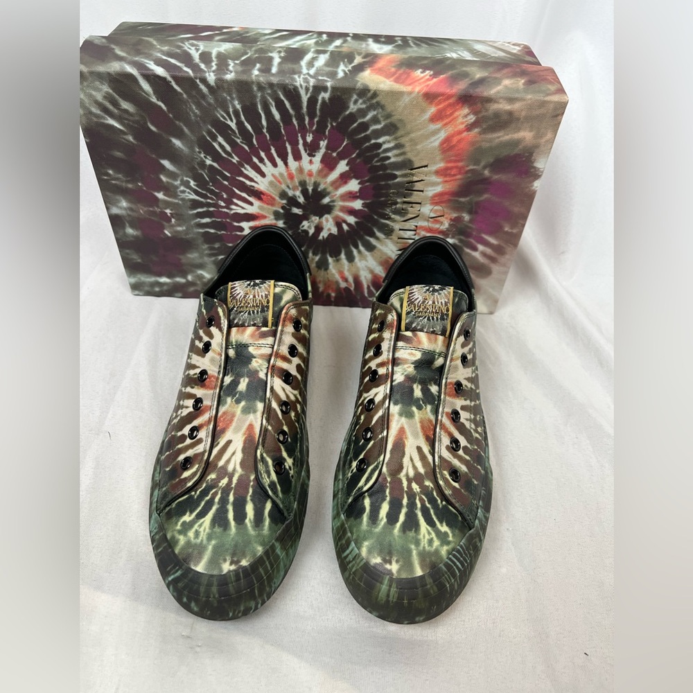 Valentino Garavani tie dye sneakers Mens 43 / 10 New in box laceless